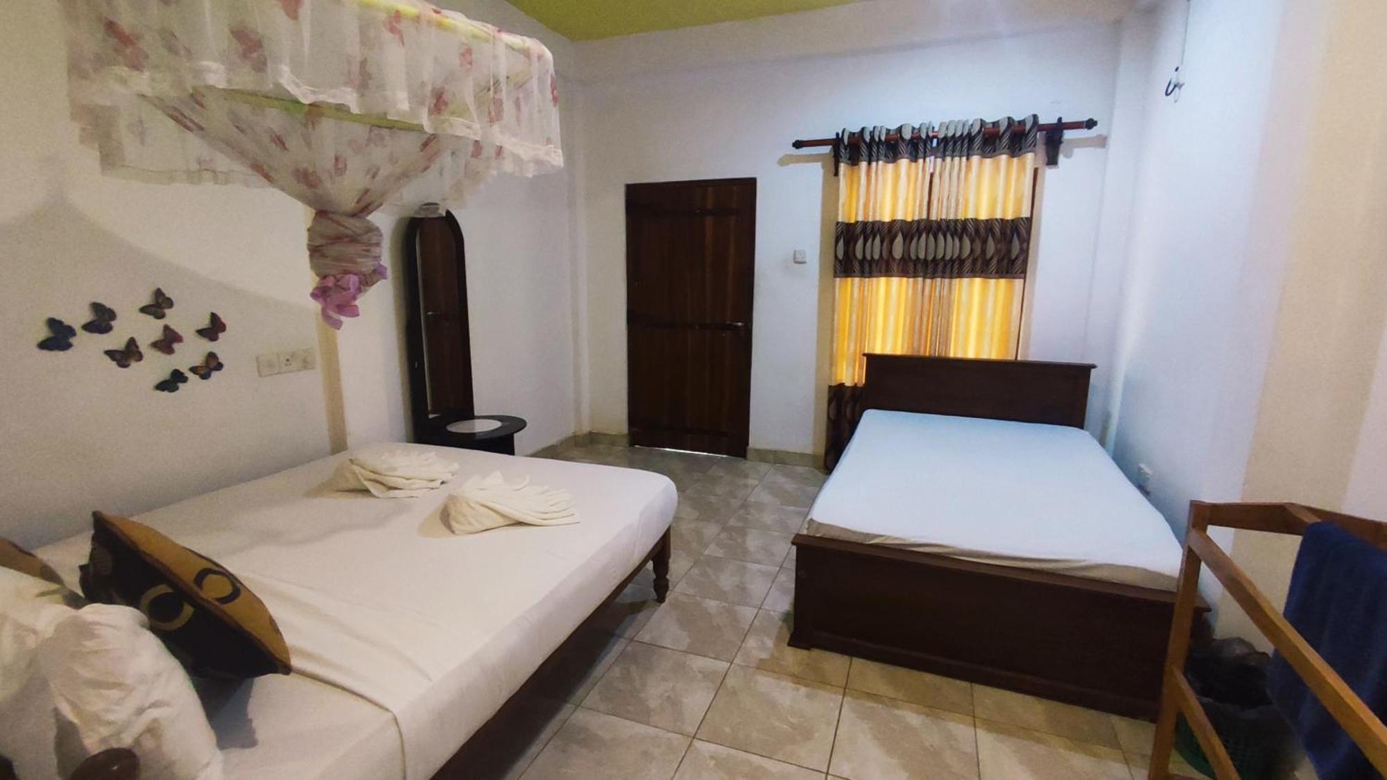 Jaana Guest Hotel สิกิริยา ภายนอก รูปภาพ