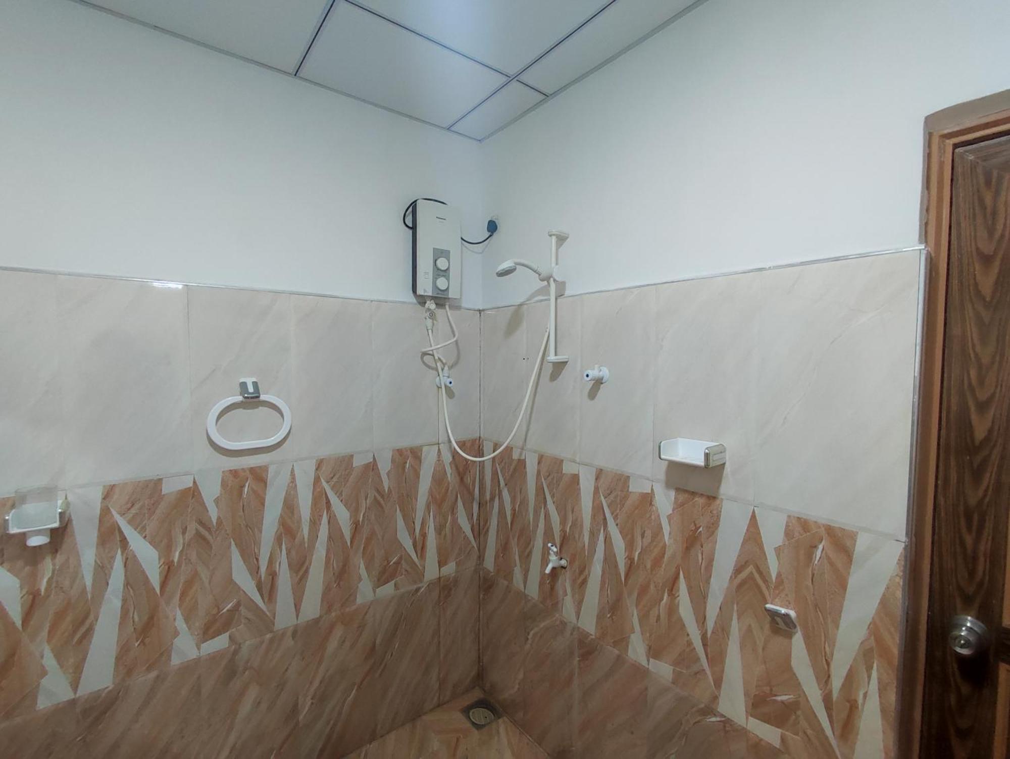 Jaana Guest Hotel สิกิริยา ภายนอก รูปภาพ